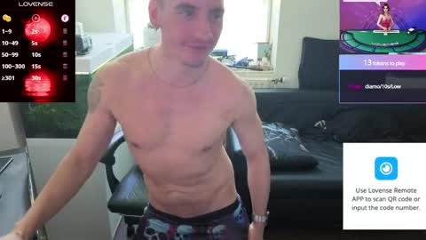 Rayzel online show from 05/21/26, 02:13
