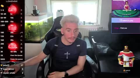 Rayzel online show from 06/09/26, 03:23