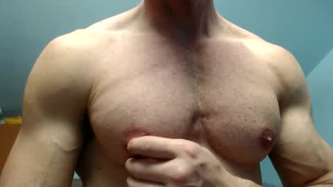 razorramon13 online show from 04/24/26, 07:16
