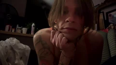 Snapshot of rcherrycola00 chatting on 03/18/26, 09:01 rcherrycola00 online show from 03/18/26, 09:01