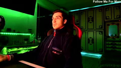 rcomi4 online show from 11/13/25, 08:52