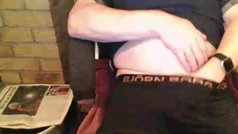Snapshot of rdrew chatting on 05/07/26, 09:20 rdrew online show from 05/07/26, 09:20