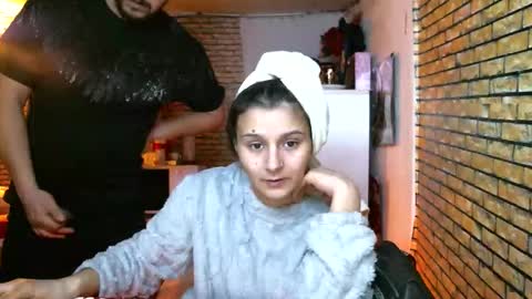 Snapshot of real_coupl3 chatting on 02/01/26, 07:56 real_coupl3 online show from 02/01/26, 07:56