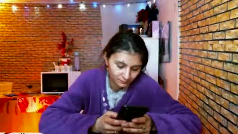 Snapshot of real_coupl3 chatting on 02/02/26, 08:07 real_coupl3 online show from 02/02/26, 08:07