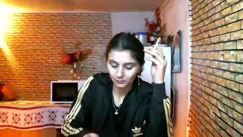 Snapshot of real_coupl3 chatting on 02/11/26, 08:03 real_coupl3 online show from 02/11/26, 08:03