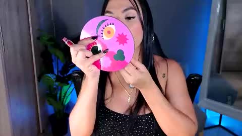 Alina Cruz online show from 06/21/26, 11:51
