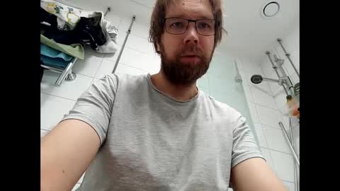 Snapshot of realbucknaked80s chatting on 02/20/25, 07:55 realbucknaked80s online show from 02/20/25, 07:55