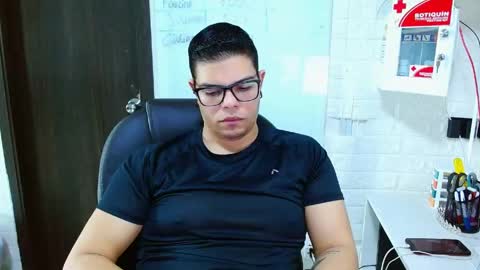 Snapshot of realjoel chatting on 04/16/26, 02:29 Joel online show from 04/16/26, 02:29