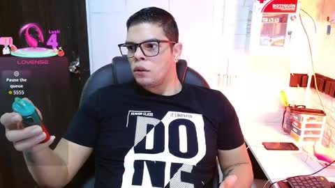 Snapshot of realjoel chatting on 05/19/26, 12:00 Joel online show from 05/19/26, 12:00