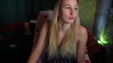 IG realmiagold online show from 03/05/25, 10:11