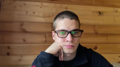 AliceEve online show from 11/29/25, 11:24