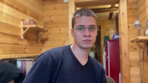 AliceEve online show from 12/01/25, 10:09