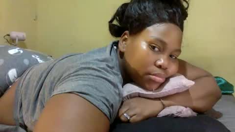 REAL1SWEETHEART online show from 12/25/24, 05:05