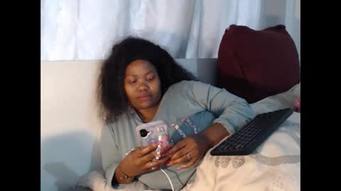 REAL1SWEETHEART online show from 10/18/25, 06:48