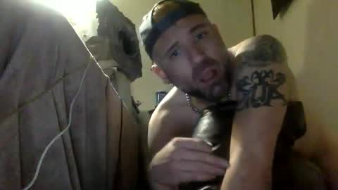 Snapshot of realzilla69 chatting on 12/02/24, 05:26 realzilla69 online show from 12/02/24, 05:26