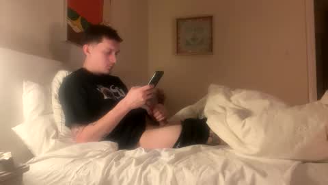 Snapshot of reasonablycurious chatting on 02/15/26, 06:21 reasonablycurious online show from 02/15/26, 06:21