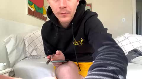 Snapshot of reasonablycurious chatting on 04/08/26, 01:22 reasonablycurious online show from 04/08/26, 01:22