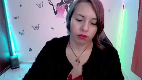 Snapshot of rebbeca09 chatting on 07/15/26, 01:38 Rebbeca online show from 07/15/26, 01:38