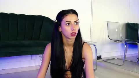 rebbeccaray online show from 11/26/25, 08:10