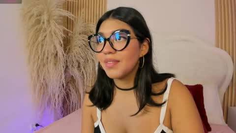 rebeca_taylor_ online show from 05/30/26, 04:31