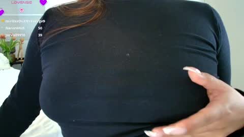 Rebeca Williams online show from 05/01/26, 03:16