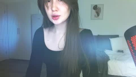 Snapshot of rebecca_demure18 chatting on 02/23/25, 07:38 Lets talk here 33. online show from 02/23/25, 07:38