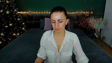 Snapshot of rebecca_diamonds chatting on 01/20/25, 12:39 rebecca_diamonds online show from 01/20/25, 12:39