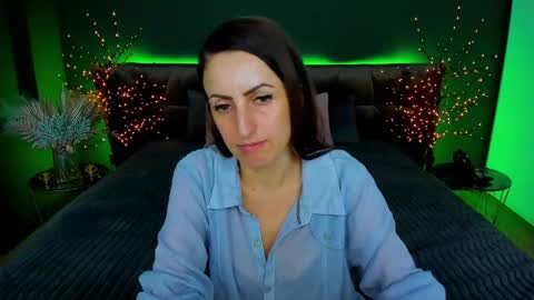 Snapshot of rebecca_diamonds chatting on 01/30/25, 12:48 rebecca_diamonds online show from 01/30/25, 12:48