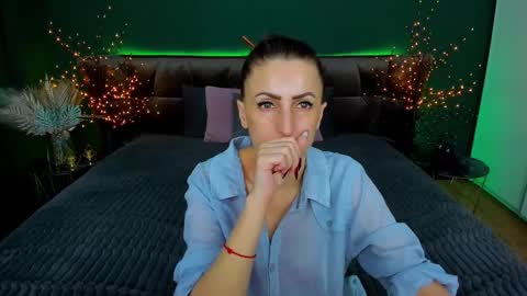 Snapshot of rebecca_diamonds chatting on 02/19/25, 01:50 rebecca_diamonds online show from 02/19/25, 01:50