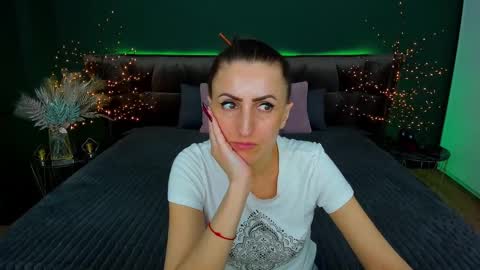 Snapshot of rebecca_diamonds chatting on 02/27/25, 01:49 rebecca_diamonds online show from 02/27/25, 01:49