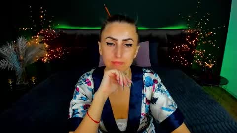 Snapshot of rebecca_diamonds chatting on 10/01/25, 06:08 rebecca_diamonds online show from 10/01/25, 06:08