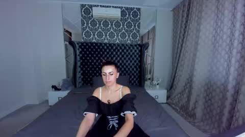 Snapshot of rebecca_diamonds chatting on 10/08/25, 06:22 rebecca_diamonds online show from 10/08/25, 06:22