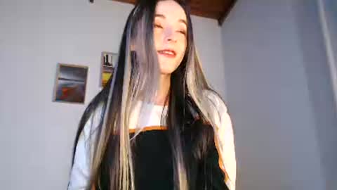 Snapshot of rebecca_johonsonn chatting on 02/01/26, 05:22 Becca Johnsoon online show from 02/01/26, 05:22