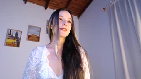 Snapshot of rebecca_johonsonn chatting on 03/08/26, 02:37 Becca Johnsoon online show from 03/08/26, 02:37