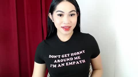 Snapshot of rebecca_slutt chatting on 02/15/26, 03:31 its me asian rebecca online show from 02/15/26, 03:31