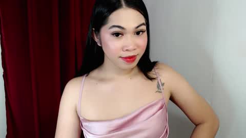 Snapshot of rebecca_slutt chatting on 03/01/26, 02:19 its me asian rebecca online show from 03/01/26, 02:19