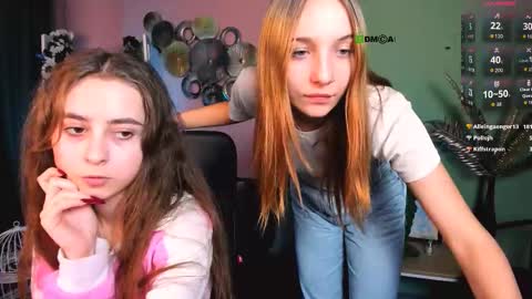 rebecca_smile_ online show from 12/02/25, 01:28