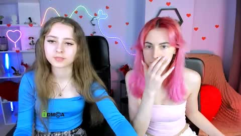 Snapshot of rebecca_smile_ chatting on 04/06/26, 12:17 rebecca_smile_ online show from 04/06/26, 12:17
