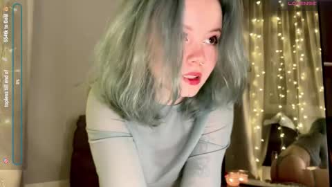 Rebecca Nikson online show from 11/08/25, 02:34