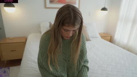 Snapshot of rebeccastonee chatting on 02/05/25, 09:29 - Maria - Of rebeccastonec - telegram online show from 02/05/25, 09:29