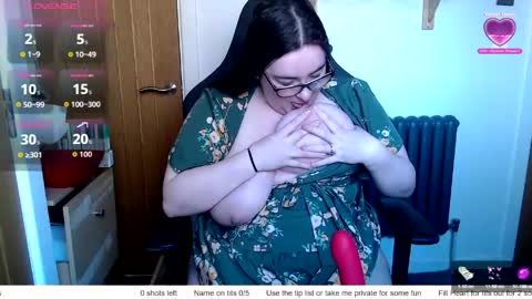 Snapshot of rebeccasummercam chatting on 03/21/26, 07:57 rebeccasummercam online show from 03/21/26, 07:57