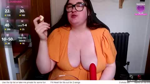 Snapshot of rebeccasummercam chatting on 03/25/26, 09:15 rebeccasummercam online show from 03/25/26, 09:15