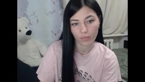 Snapshot of rebeka_08 chatting on 03/18/26, 01:25 Rebeka 08 online show from 03/18/26, 01:25