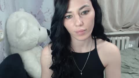 Snapshot of rebeka_08 chatting on 03/22/26, 04:21 Rebeka 08 online show from 03/22/26, 04:21
