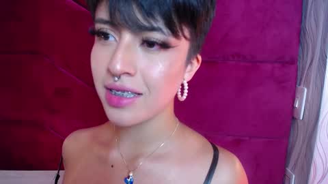 Snapshot of rebeka_baker chatting on 01/29/25, 12:12 REBEKA online show from 01/29/25, 12:12