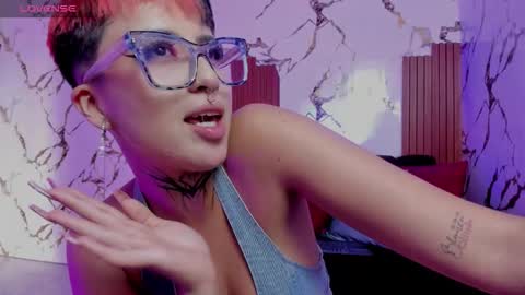 Snapshot of rebeka_baker chatting on 09/24/25, 02:42 REBEKA online show from 09/24/25, 02:42