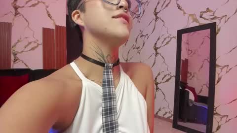 Snapshot of rebeka_baker chatting on 11/02/25, 12:07 REBEKA online show from 11/02/25, 12:07