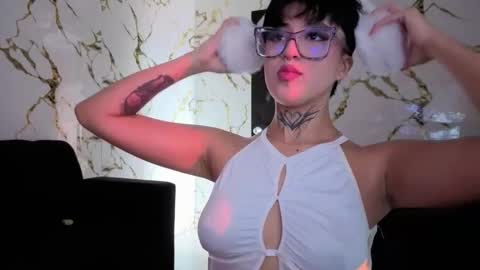 Snapshot of rebeka_baker chatting on 01/05/26, 08:12 REBEKA online show from 01/05/26, 08:12