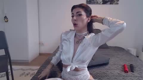 Snapshot of rebekaburns chatting on 01/26/25, 09:19 Rebeka online show from 01/26/25, 09:19