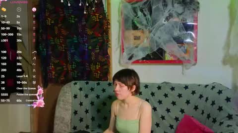 Lara online show from 11/07/25, 06:52